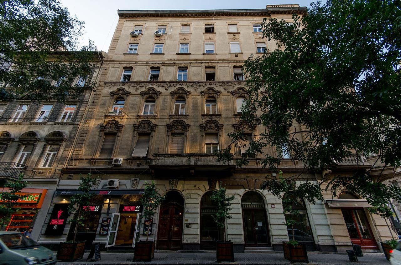 Ajowan Apartment Budapeste Exterior foto